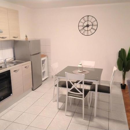 Apartman Mix Zagreb - Maksimir, Kbc Rebro, Free Parking Dış mekan fotoğraf